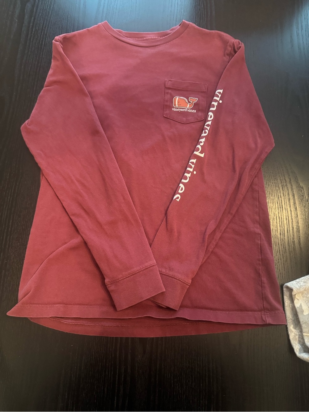 Vineyard Vines long sleeve size medium